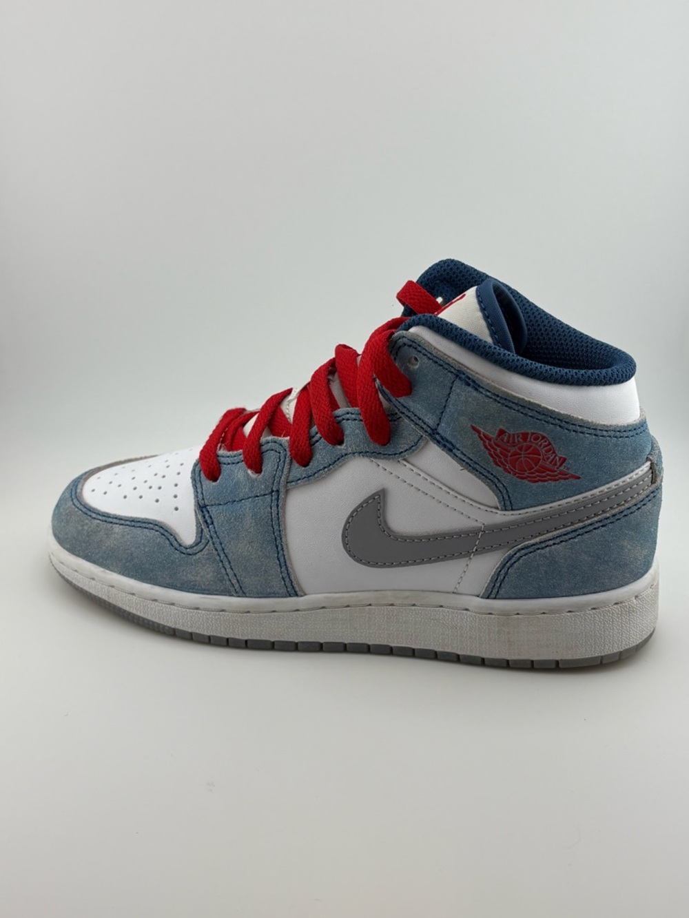 Air Jordan 1 Mid SE GS "French Blue" - Size 3.5Y / L5 - DR6235 401